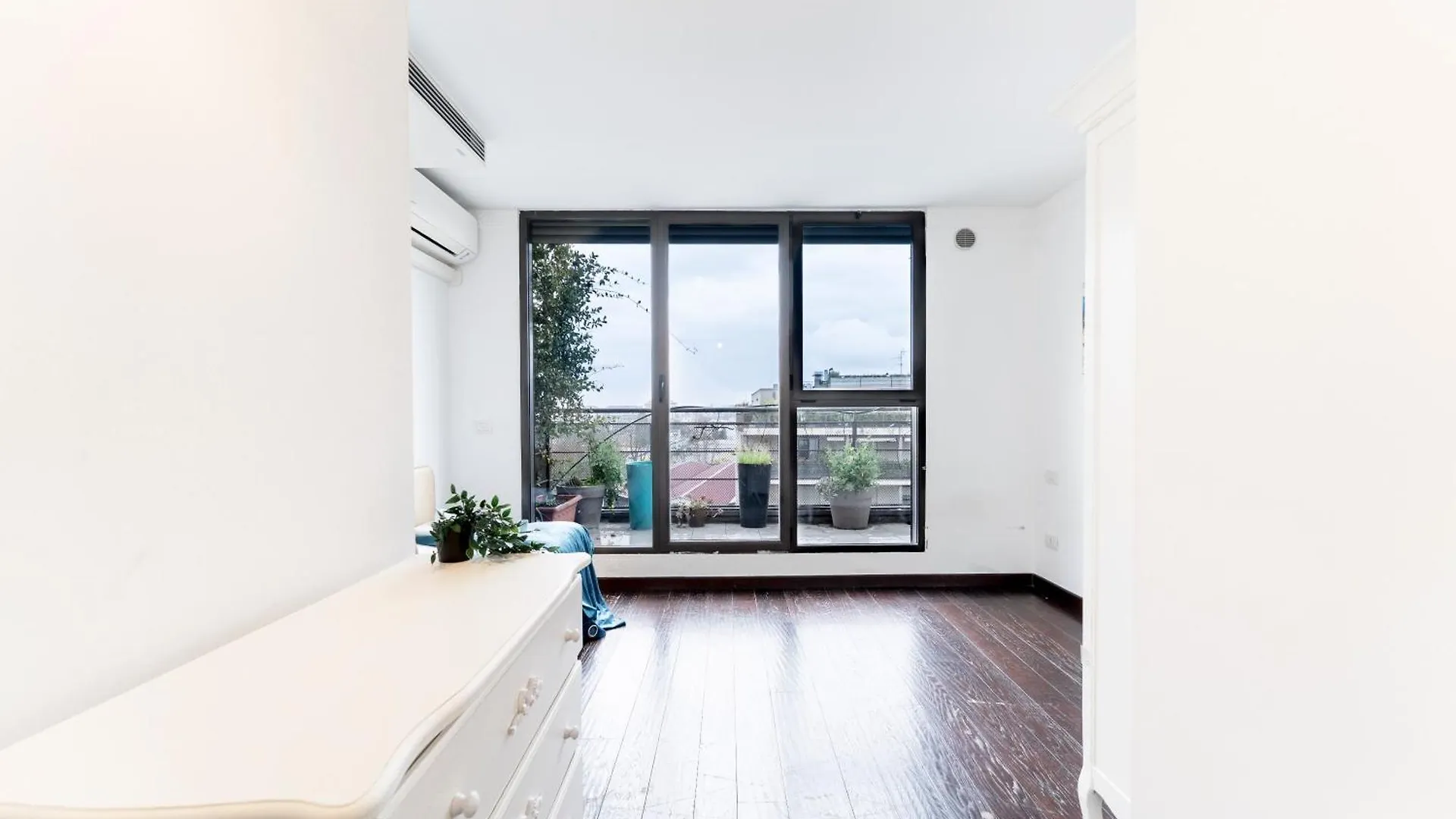 Luxury Apartment - Pompeo Mariani 6 Big Milan